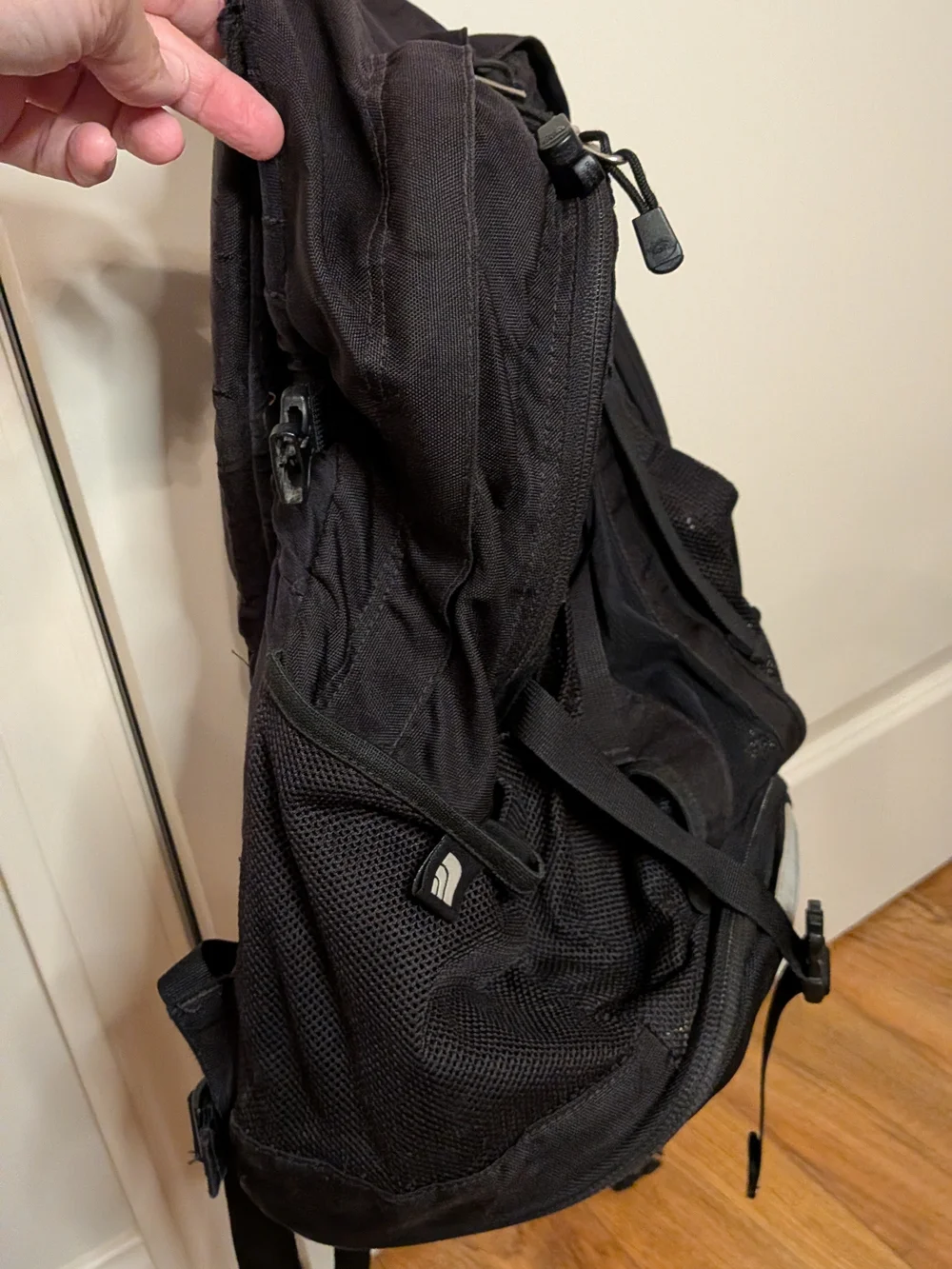 The North Face Sweeper Black Men's Backpack - Durable Everyday Carry